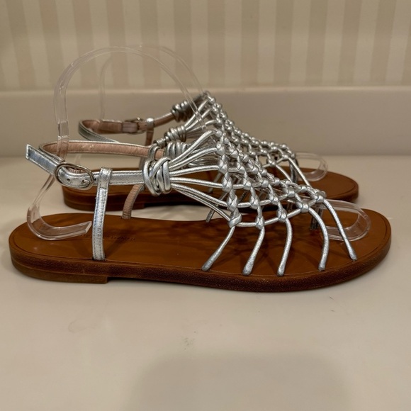 Stuart Weitzman Seaside Silver Metallic Leather Gladiator Sandals Size 8.5 - Picture 9 of 14
